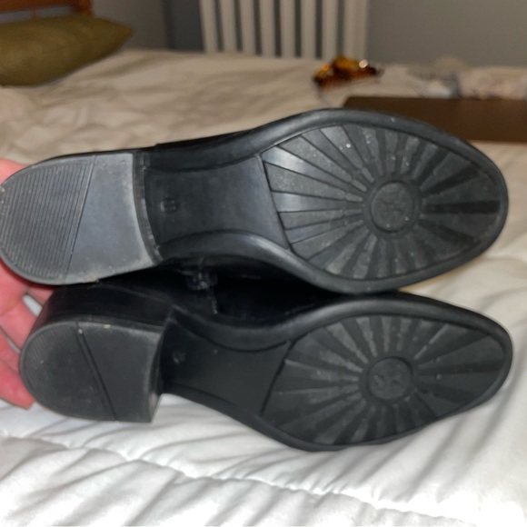 BLACK LEATHER BOOTS - Picture 5 of 5